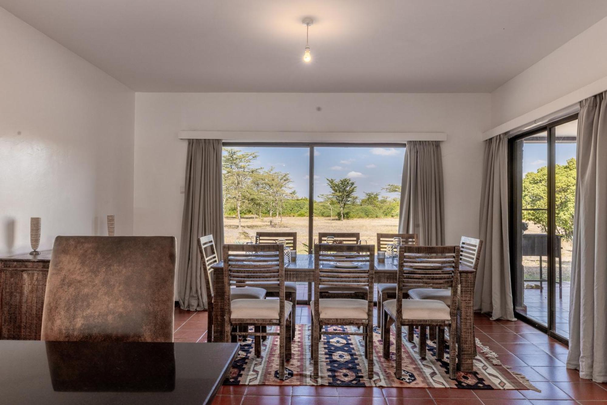 ナニュキ Ol Pejeta Mansionヴィラ エクステリア 写真