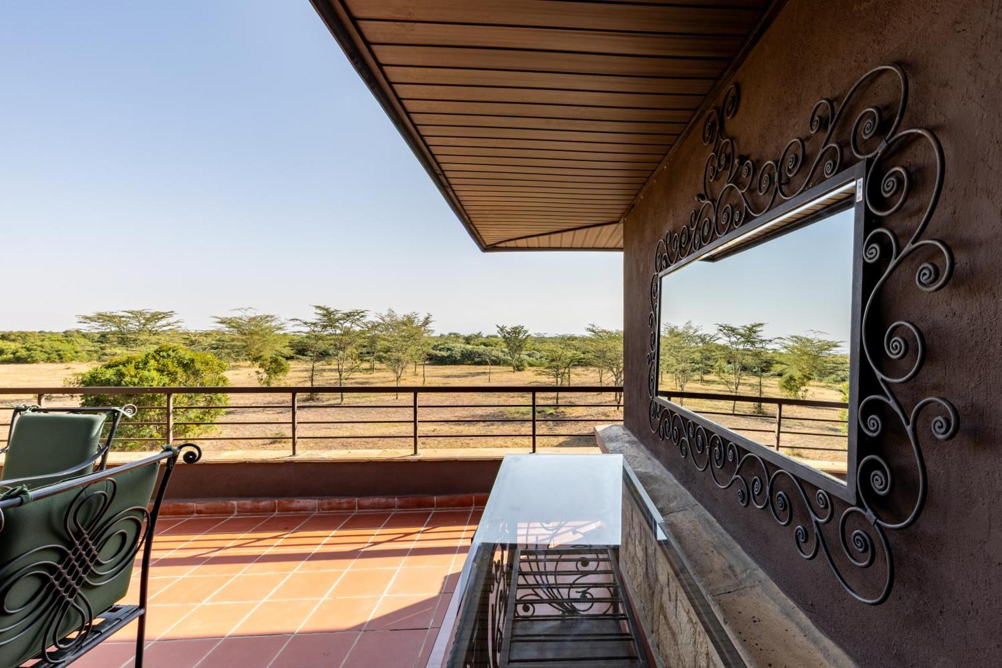 ナニュキ Ol Pejeta Mansionヴィラ エクステリア 写真